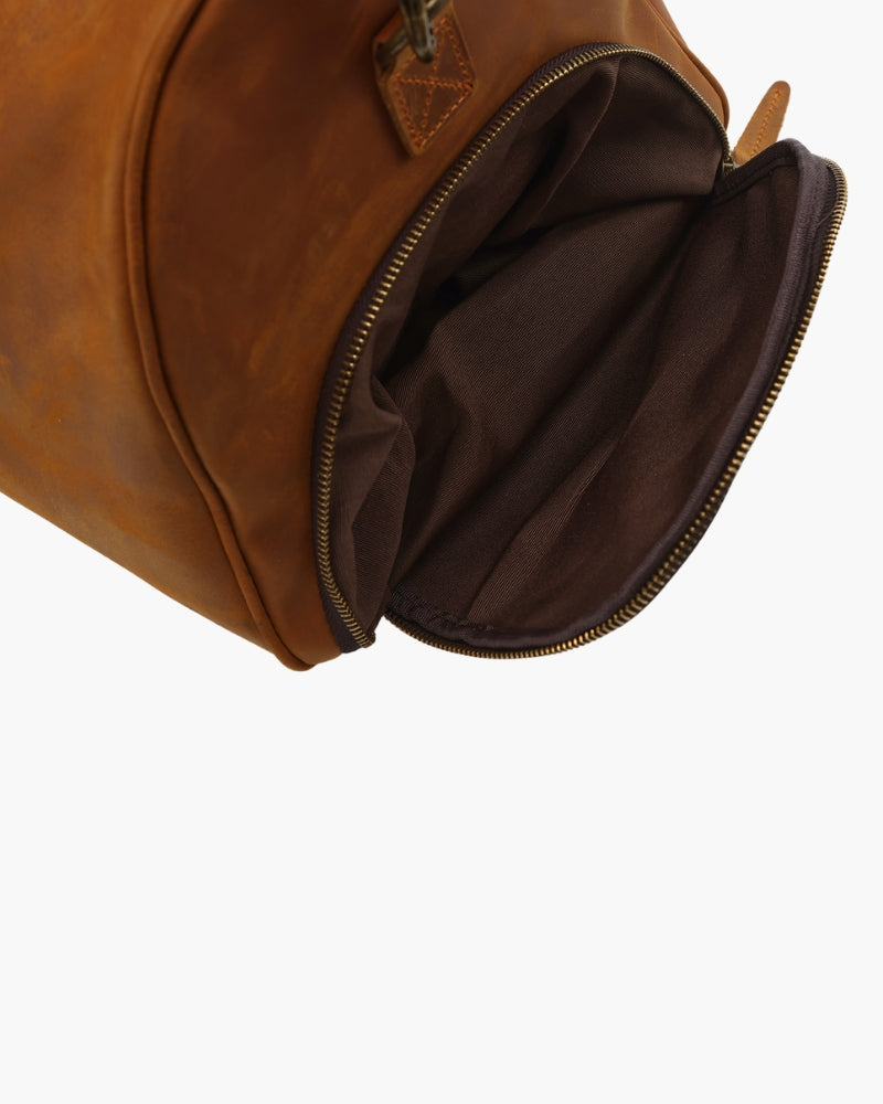 Montague Leather Holdall