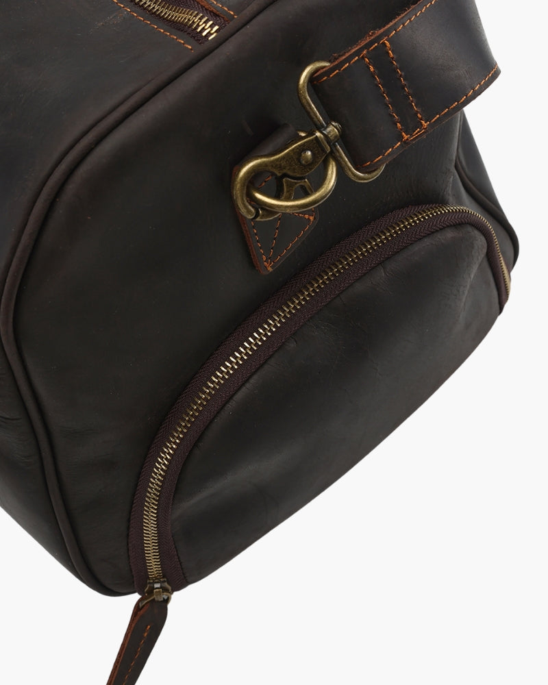 Montague Leather Holdall