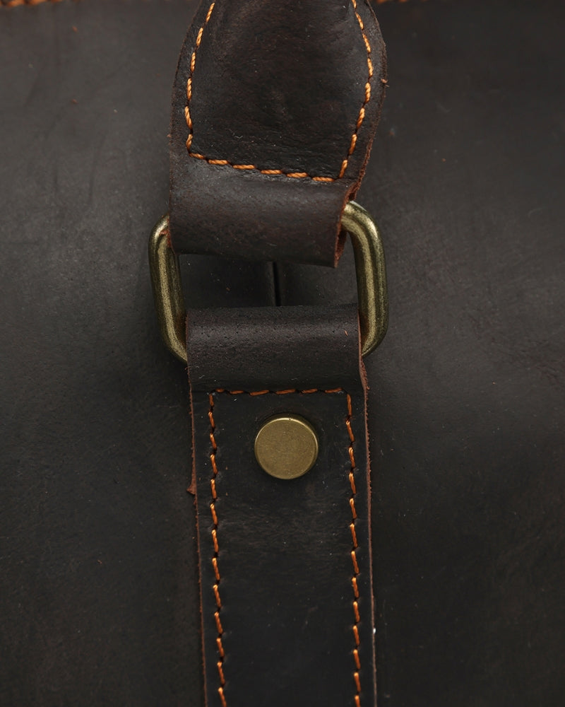 Montague Leather Holdall