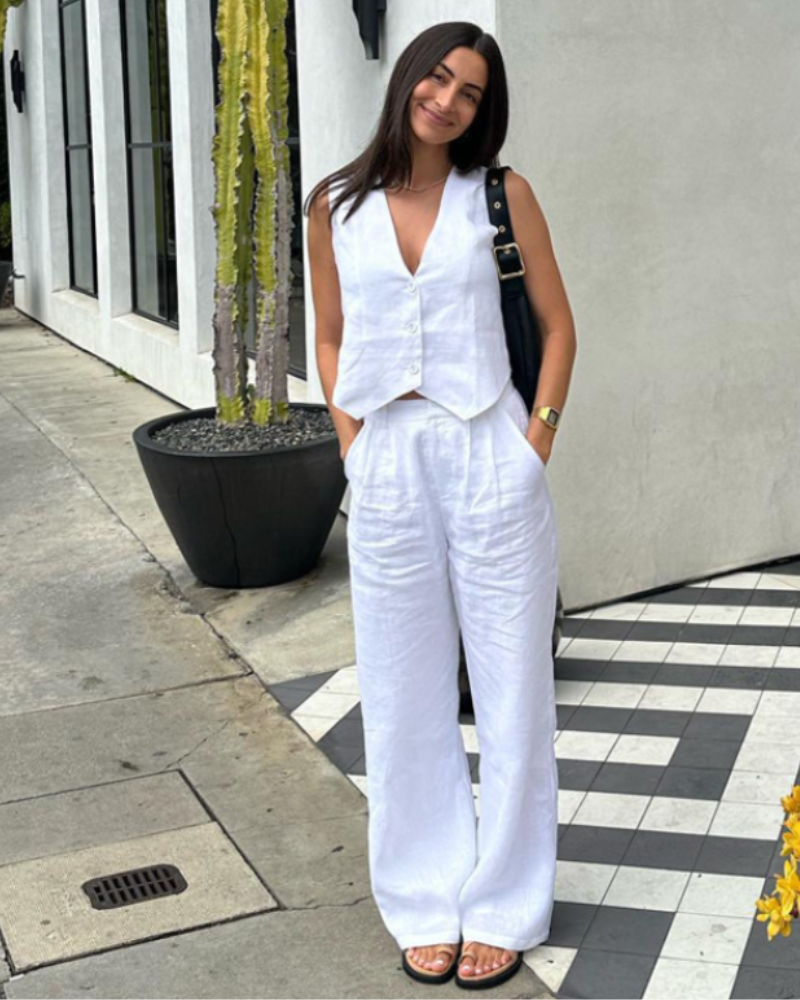 Elegant Lady - Linen Duet Ensemble