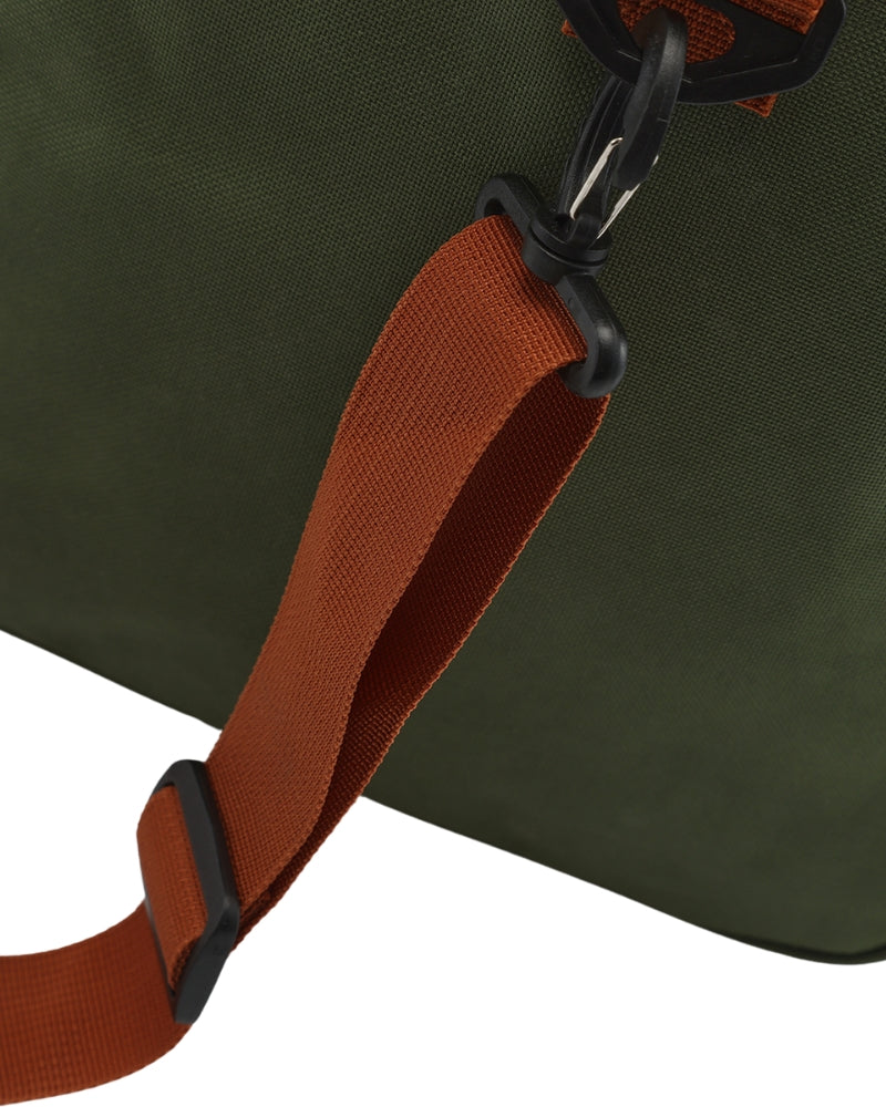 The Nova Holdall