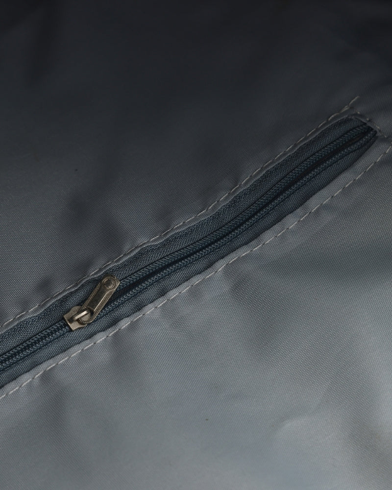 The Nova Holdall