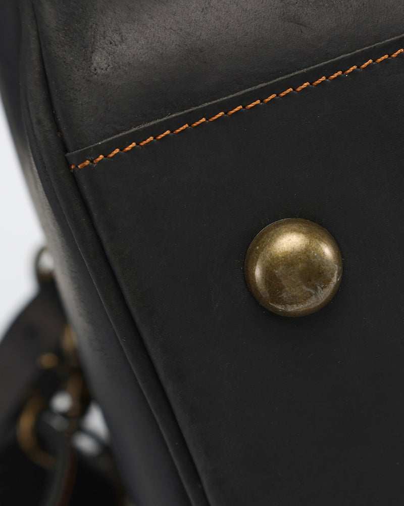 Montague Leather Holdall